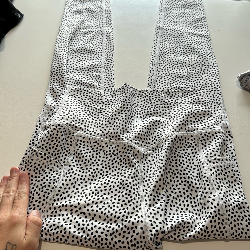 Buff bunny leggings